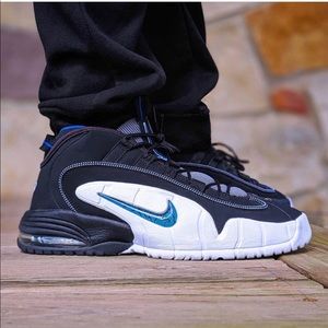 Meet your Posher, Silassi i